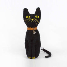 Severina Kids Lucho hand knitted cat