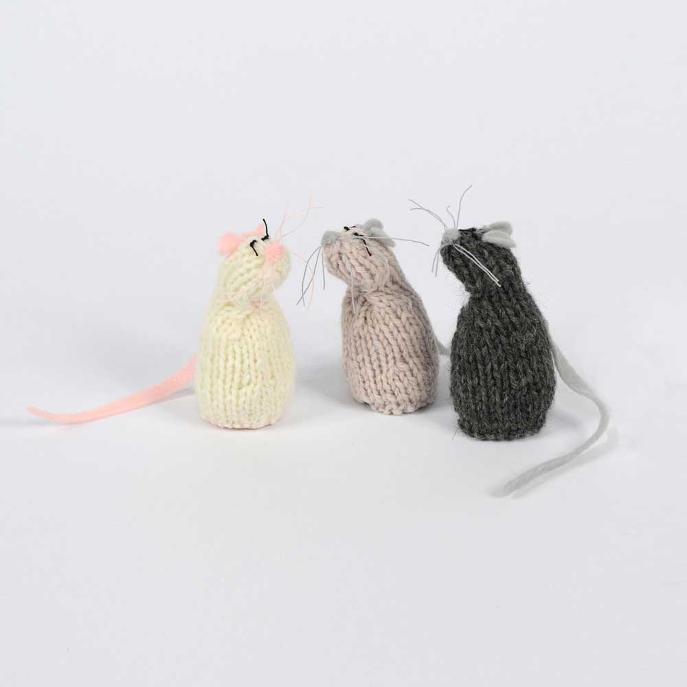 Severina Kids hand knitted mice
