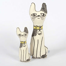 Cat Duo with yellow collar, Severina Kids